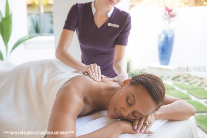 GOLDEN OAK FLORIAN PARK CONDOMINIUM - Residential