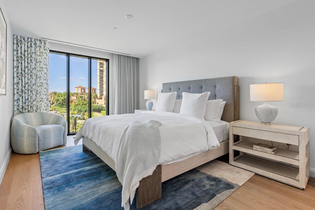 GOLDEN OAK FLORIAN PARK CONDOMINIUM - Residential