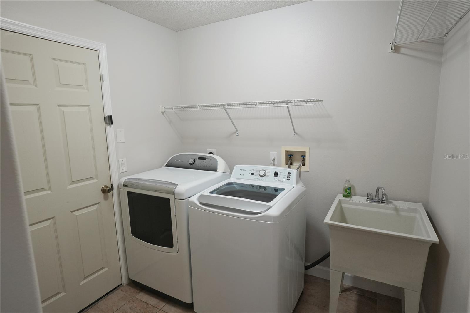 WATERFORD CHASE VILLAGE TR B & - Residential