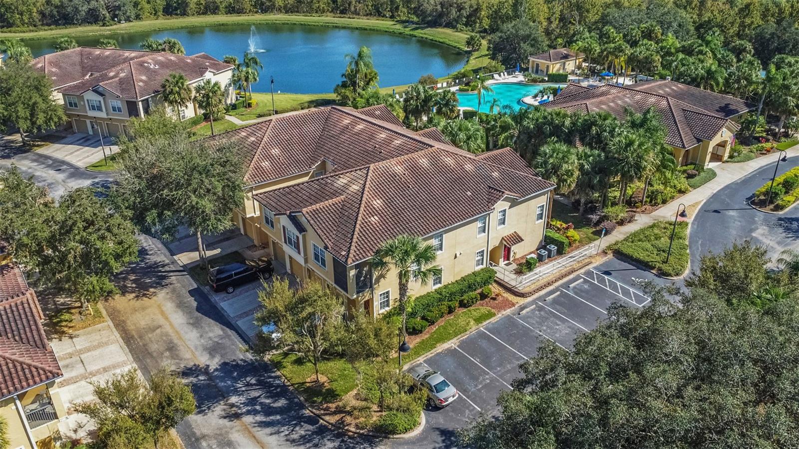 2711 OAKWATER DRIVE 116