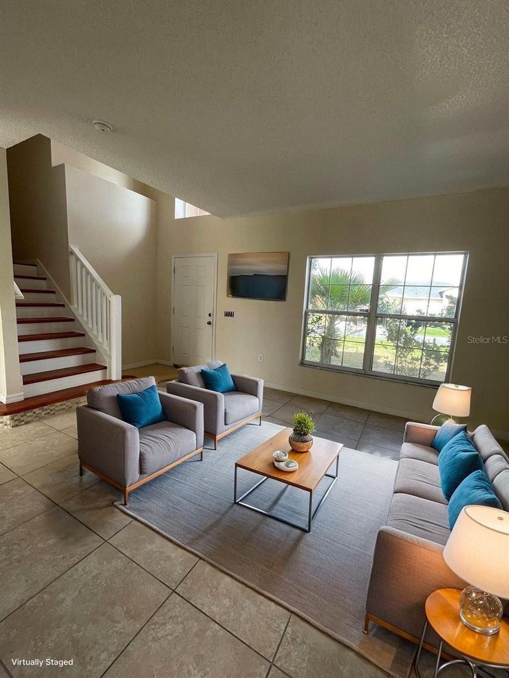 Photo of 560 Bristol Circle, Kissimmee, FL 34758 (MLS # S5137517)