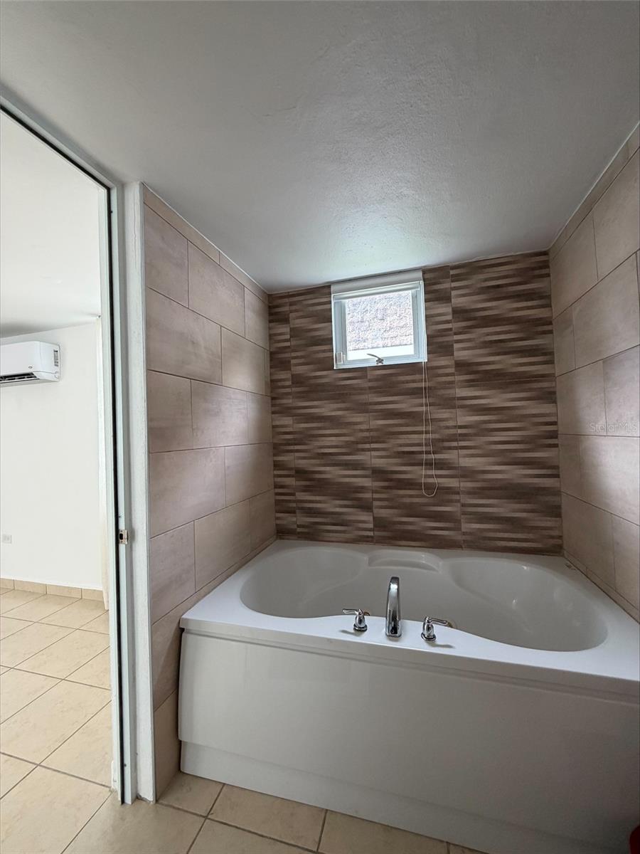 URB. PALACIO IMPERIAL - Residential