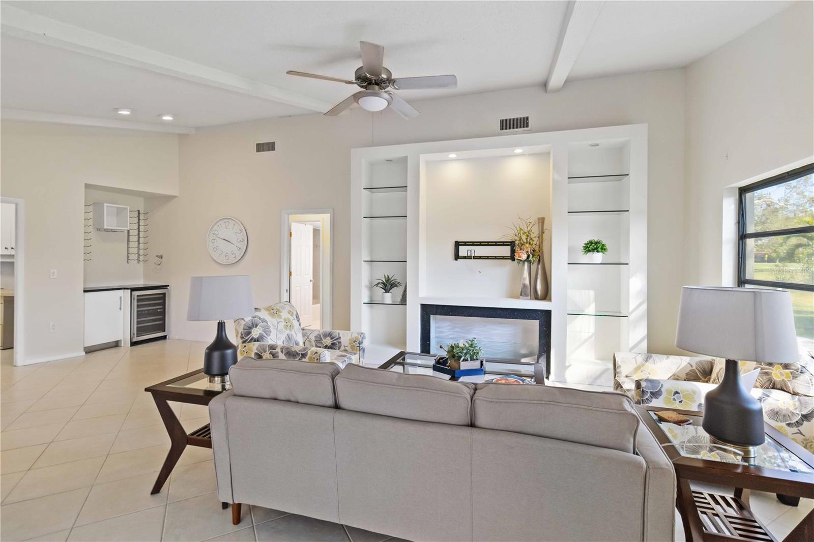 COUNTRY CLUB OF SARASOTA THE - Residential