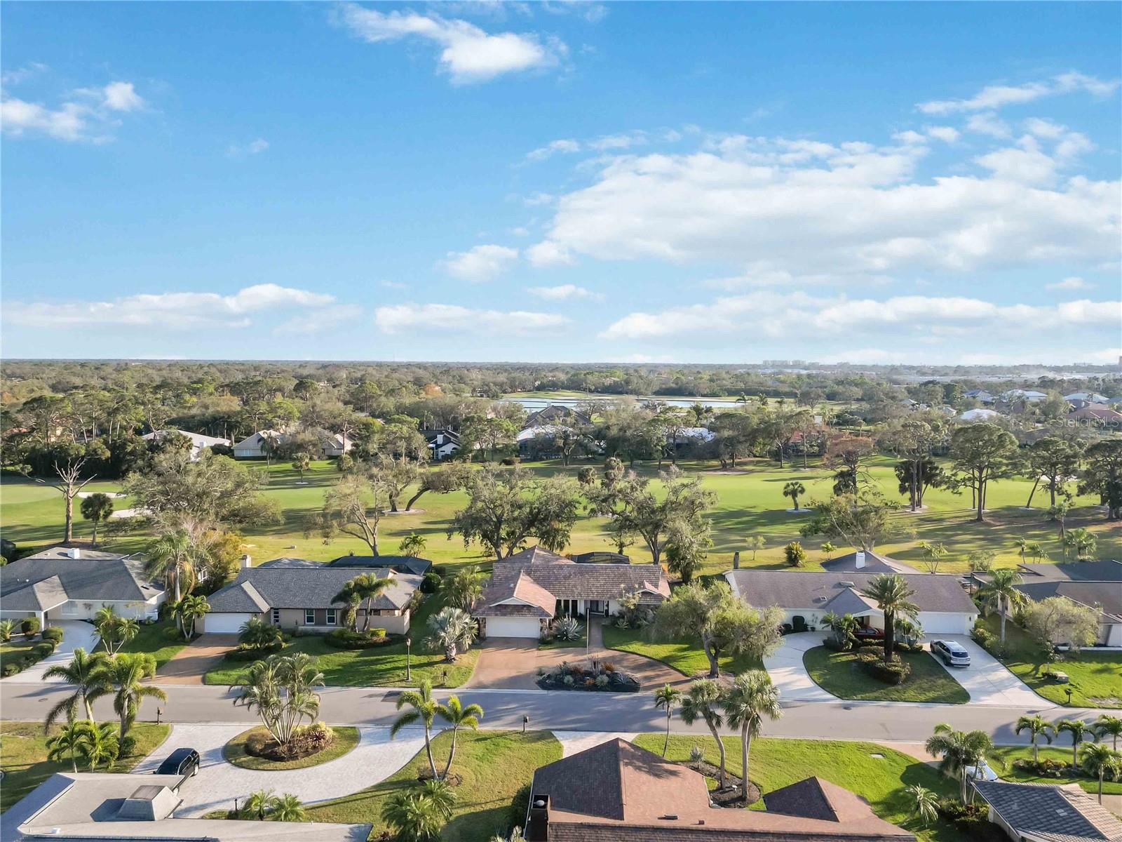 COUNTRY CLUB OF SARASOTA THE - Residential