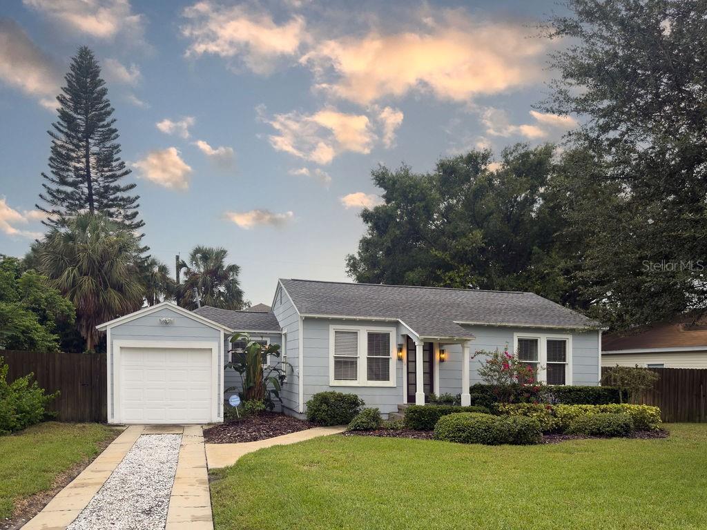 Charming Renovated Rental in the Heart of South Tampa
Located just steps from Roosevelt Elementary, this beautifully renovated 2-bedroom, 2-bathroom home offers modern living in one of South Tampa’s most desirable neighborhoods.
The spacious floor plan features a bright family room with abundant natural light that flows seamlessly into the large, fully fenced backyard—perfect for entertaining or relaxing outdoors. The kitchen and living areas are designed with open-concept living in mind, making the home feel larger than the noted square footage.
Additional highlights include a single-stall garage with direct access into the home, ideal for parking or extra storage. Sitting on an oversized lot, this property combines comfort with convenience.
Enjoy being just minutes from Tampa International Airport, MacDill AFB, Bayshore Blvd, Downtown Tampa, and Tampa General Hospital, with easy access to all the dining, shopping, and amenities South Tampa has to offer. Zoned for Roosevelt Elementary, Coleman Middle, and Plant High School.
This is a rare opportunity to lease a move-in-ready home in a premier location!
