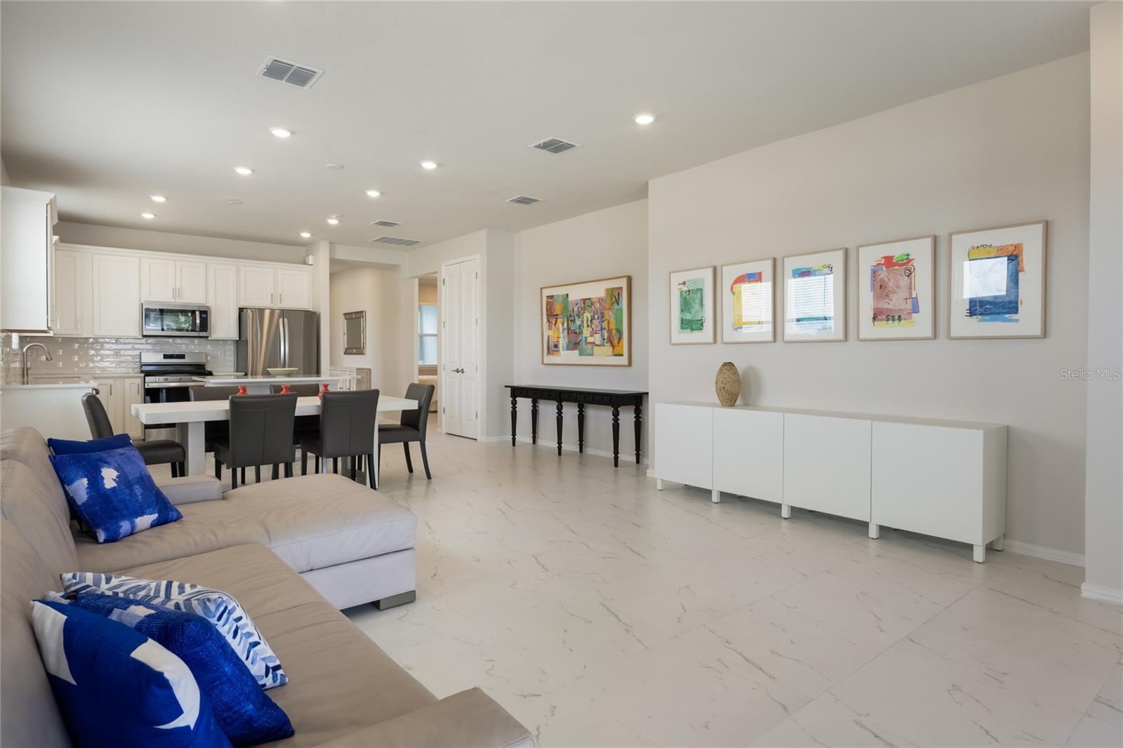 DEL WEBB OASIS PH 3 - Residential