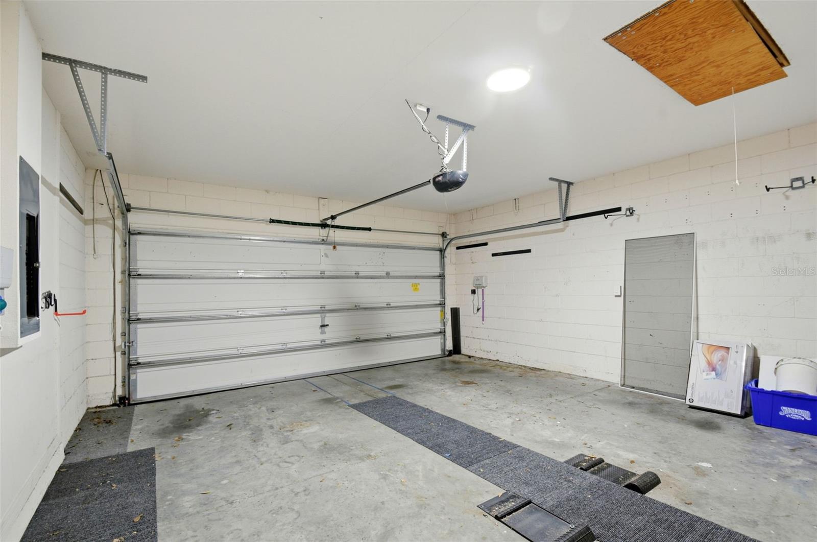 TUSCA PLACE SOUTH - Residential