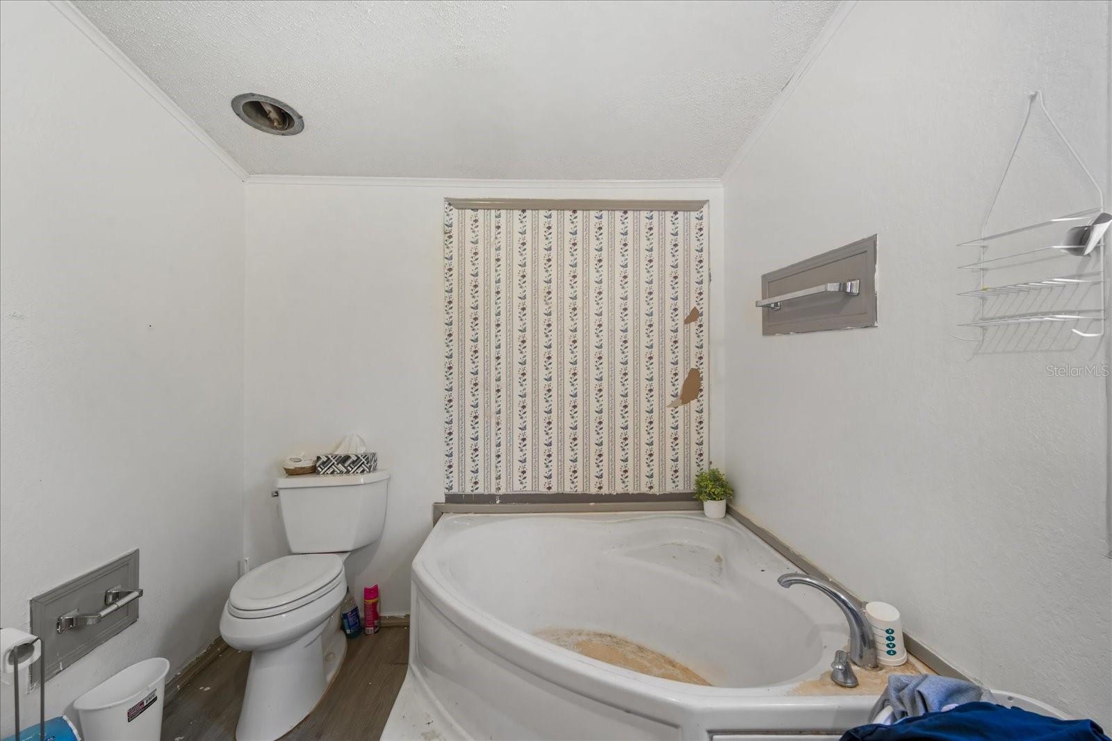 PINEVIEW ESTATES - Residential