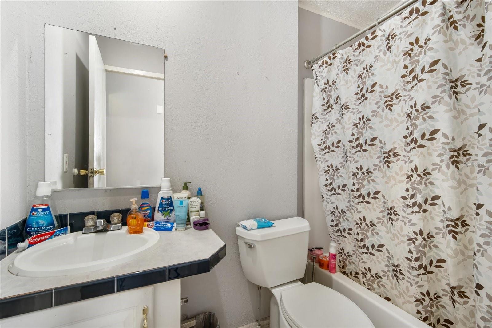 PINEVIEW ESTATES - Residential