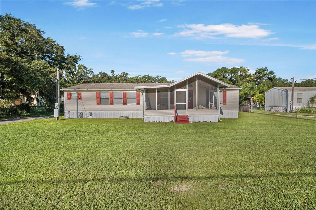Photo of 4120 Laurel Crest Drive, Mulberry, FL 33860 (MLS # TB8428580)