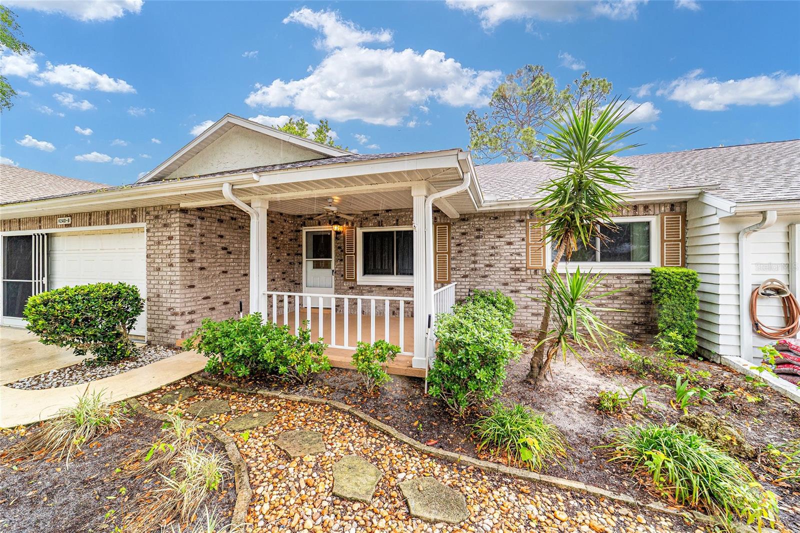 ON TOP OF THE WORLD - Residential