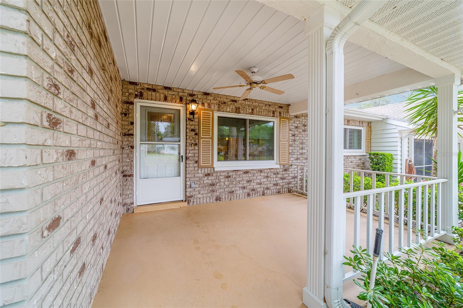 ON TOP OF THE WORLD - Residential