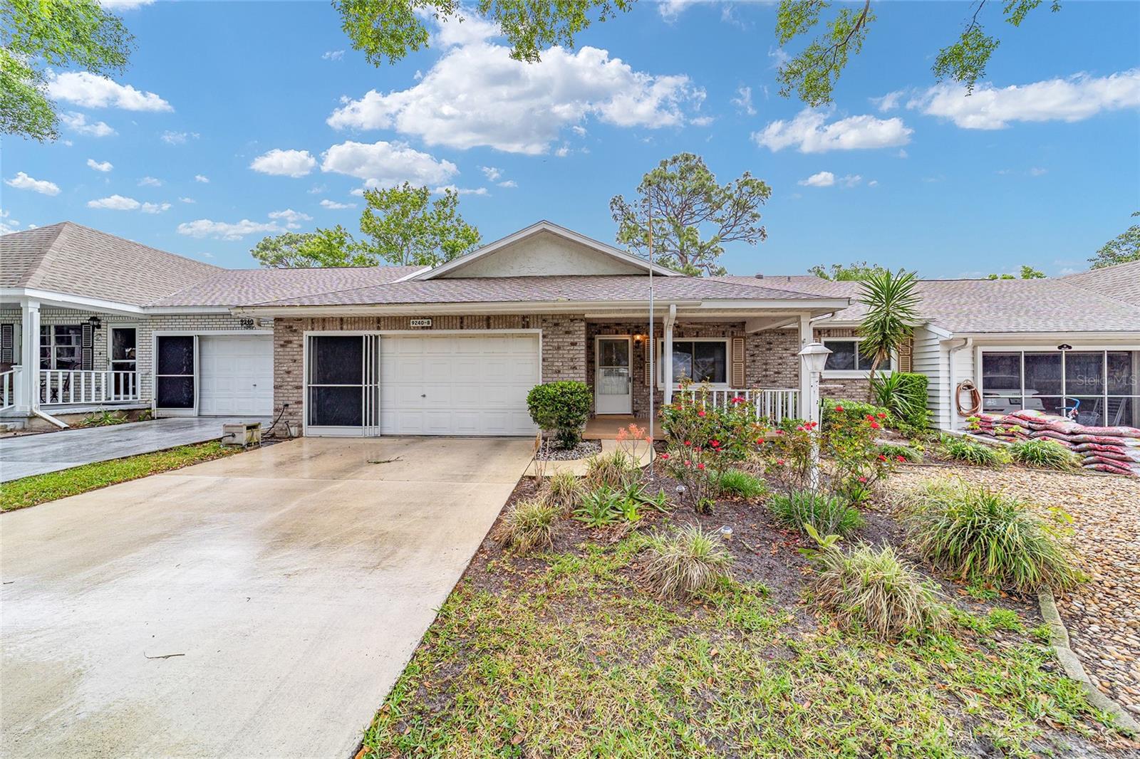 ON TOP OF THE WORLD - Residential