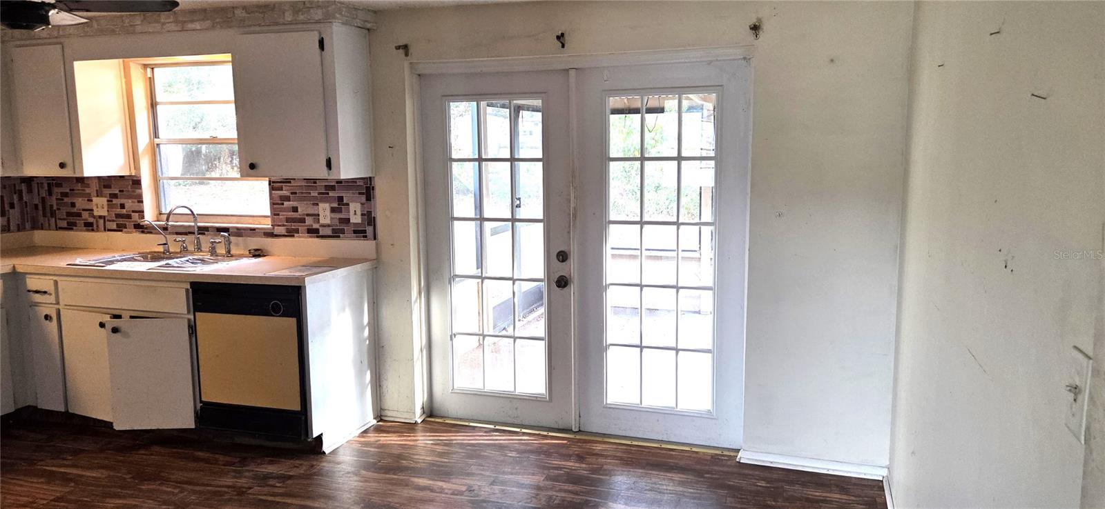 SUNSET ESTATES #2 - Residential