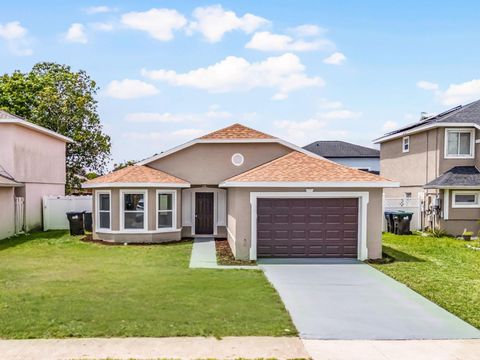 Photo of 13026 Baltimore Woods Lane, Orlando, FL 32824 (MLS # O6340084)