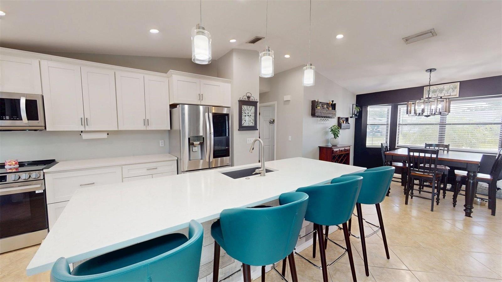 2461 GOLD OAK COURT E, SARASOTA, FL, 34232 4 2461 GOLD OAK COURT E