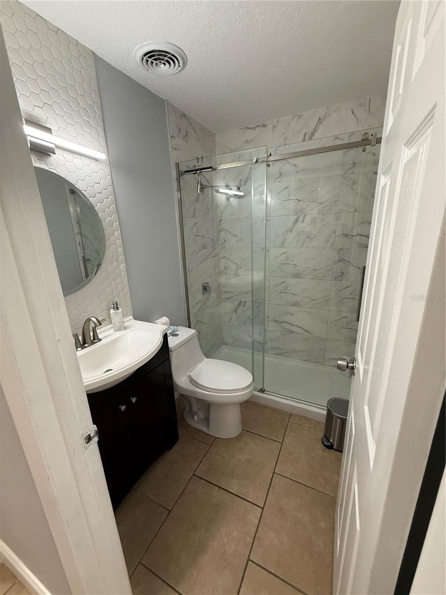 CEDARWOOD VILLAGE UNIT 1 - Residential Lease