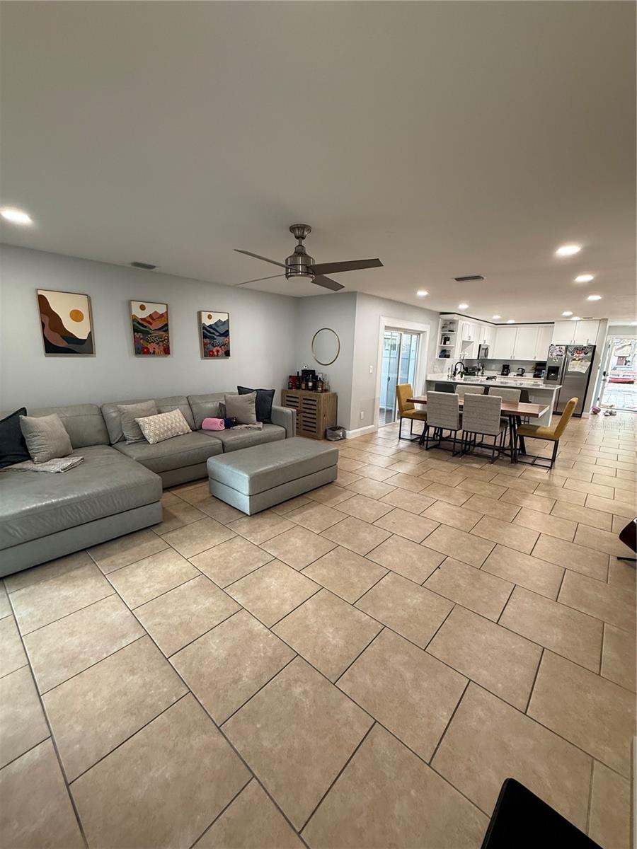 CEDARWOOD VILLAGE UNIT 1 - Residential Lease