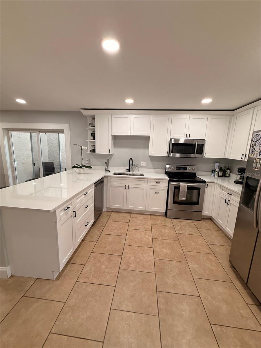 CEDARWOOD VILLAGE UNIT 1 - Residential Lease