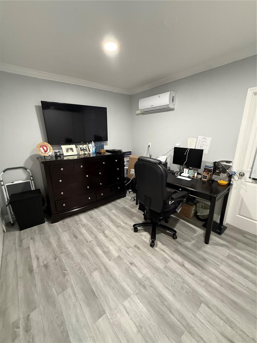 CEDARWOOD VILLAGE UNIT 1 - Residential Lease