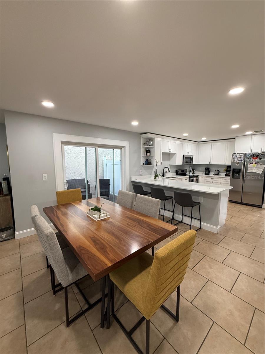 CEDARWOOD VILLAGE UNIT 1 - Residential Lease