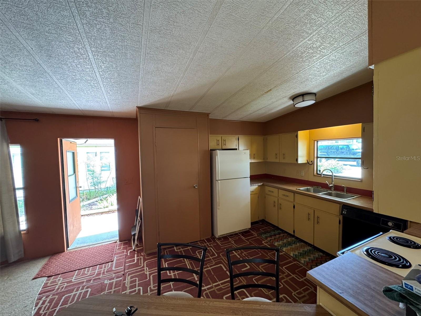 HIGH POINT MH SUB - Residential