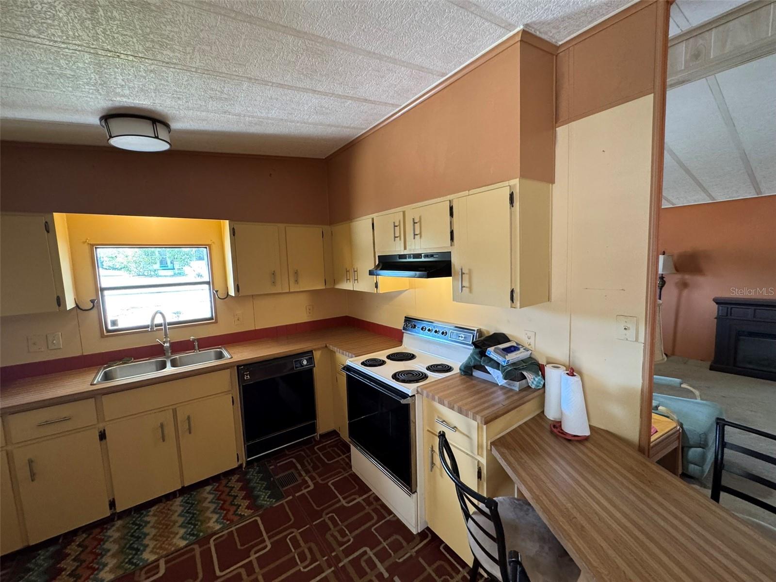 HIGH POINT MH SUB - Residential