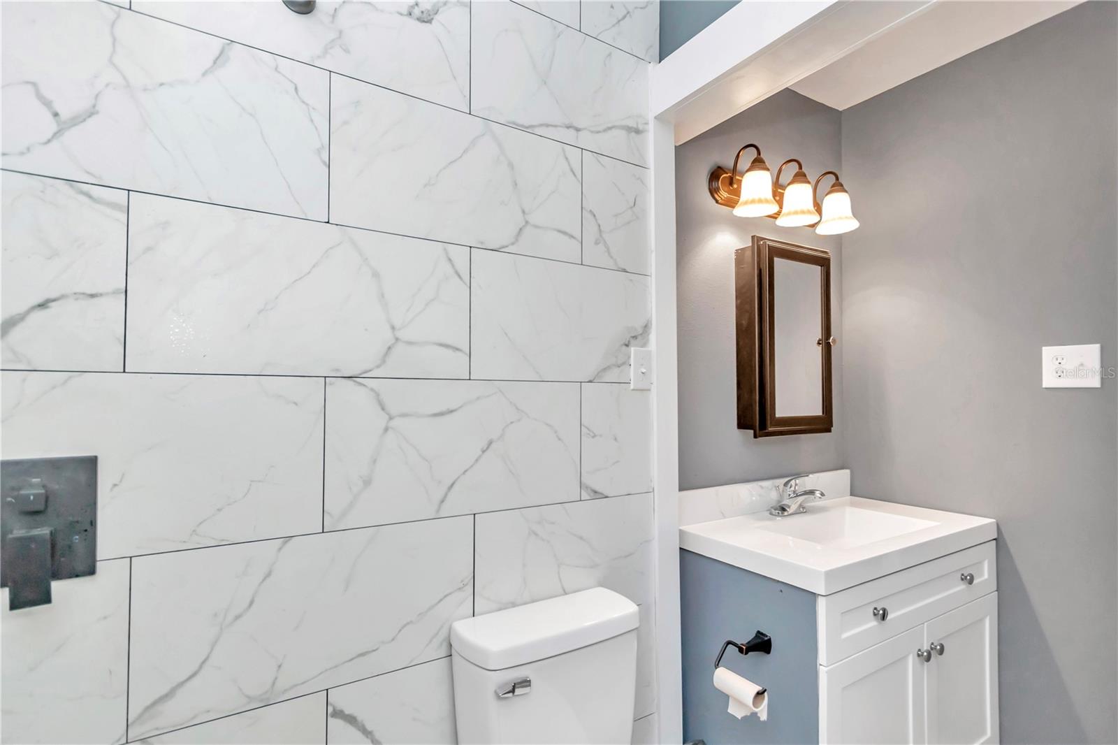 NON SUBDIVISION ACREAGE - Residential