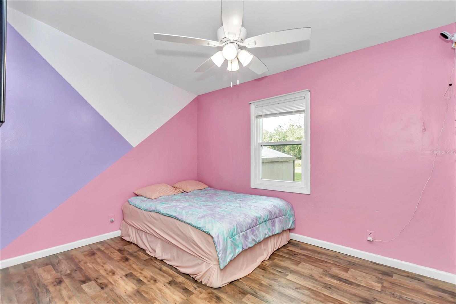 NON SUBDIVISION ACREAGE - Residential