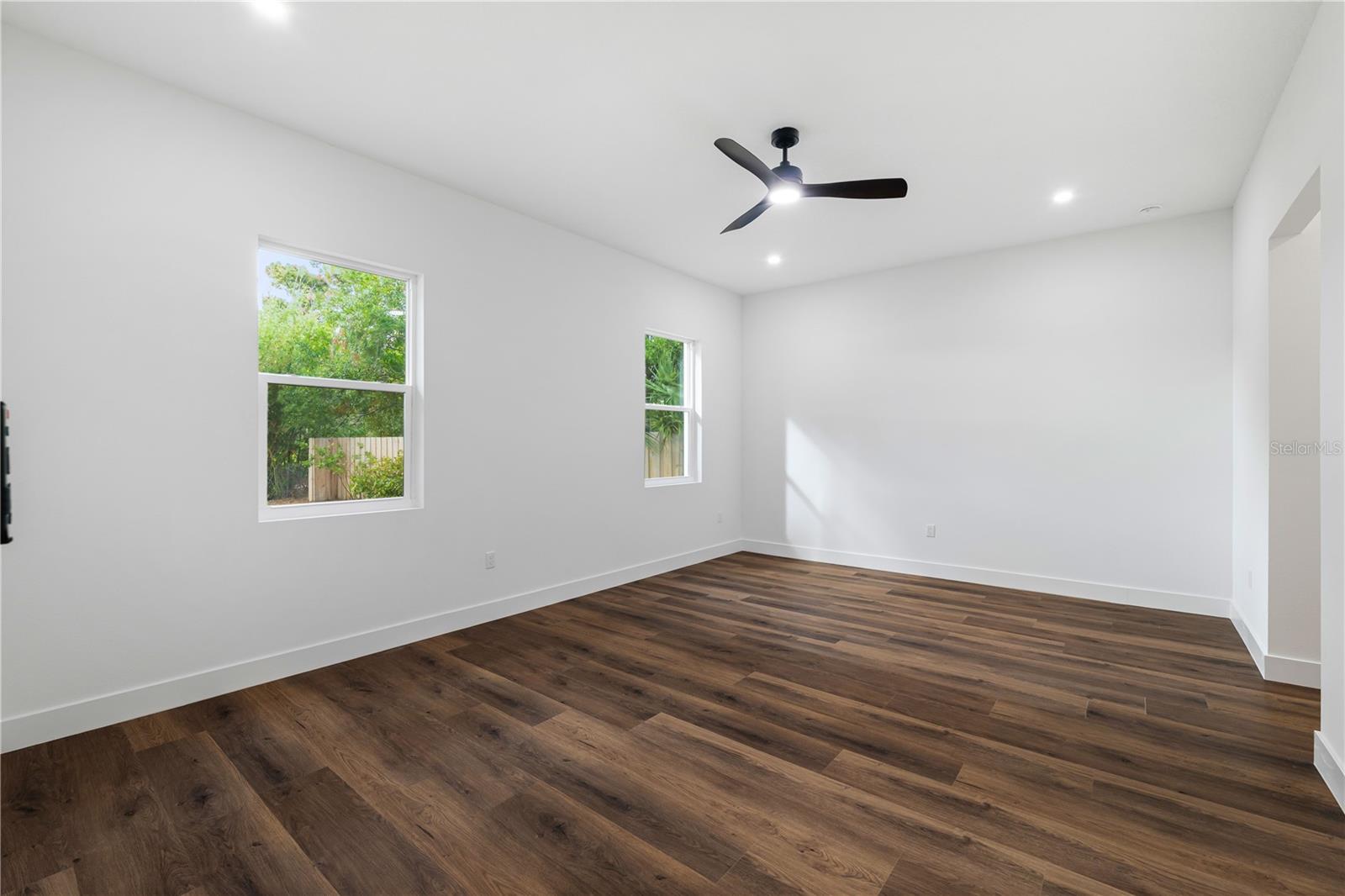 NEWPORT UNIT 2 - Residential