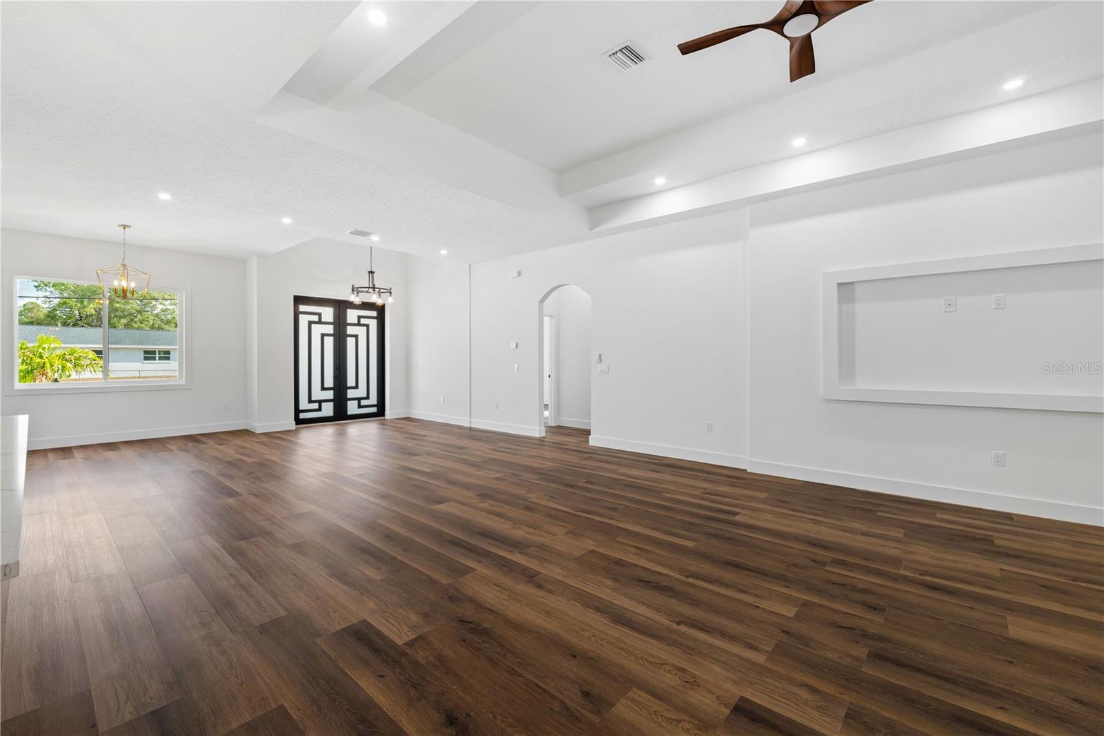 NEWPORT UNIT 2 - Residential