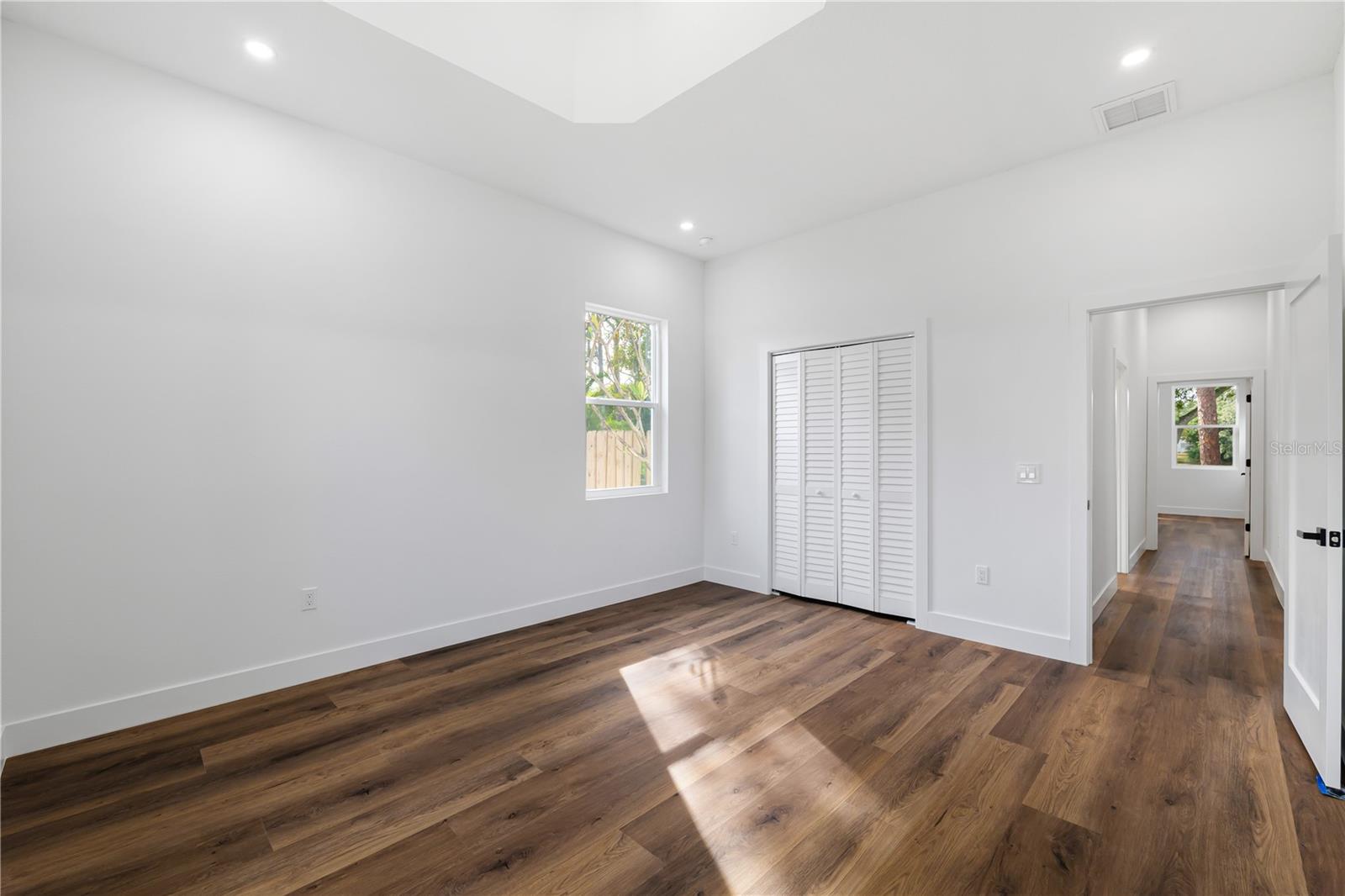 NEWPORT UNIT 2 - Residential