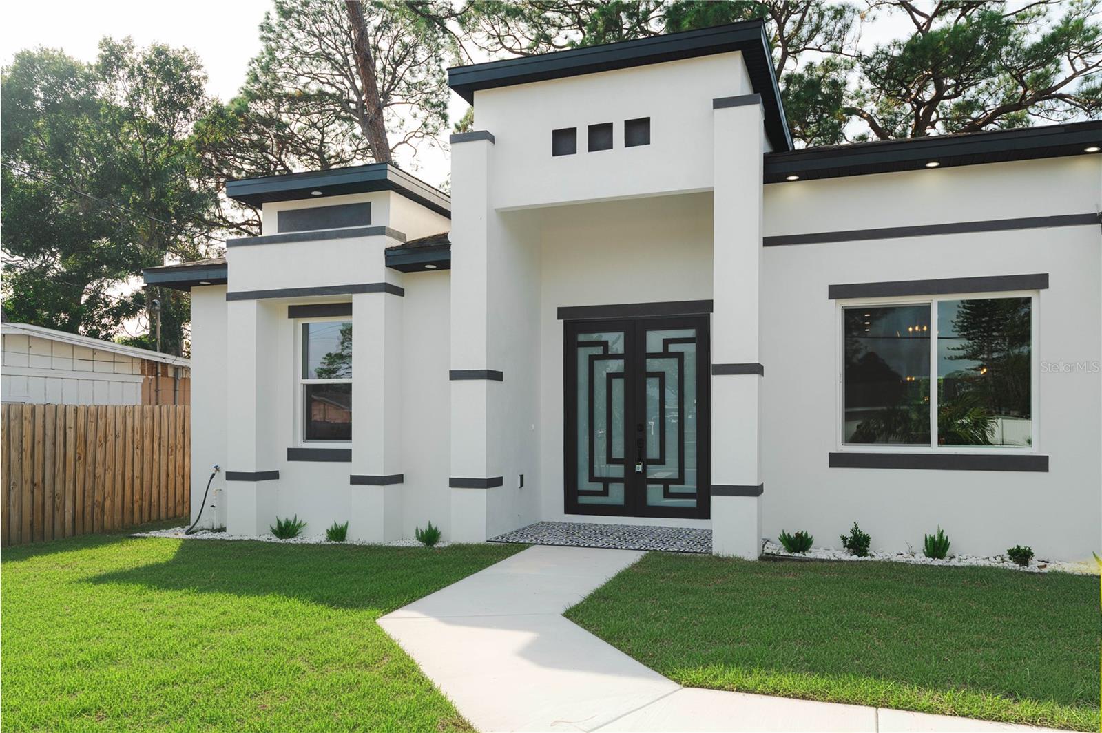 NEWPORT UNIT 2 - Residential