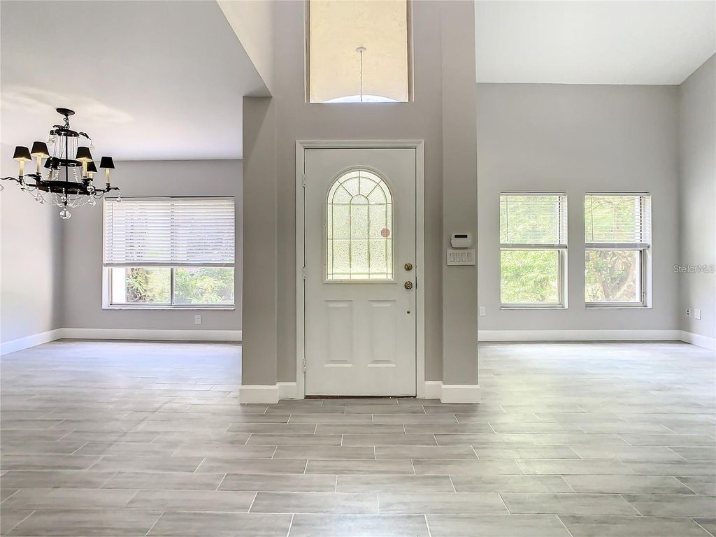 Photo of 6708 Yardley Way, Tampa, FL 33647 (MLS # TB8489115)