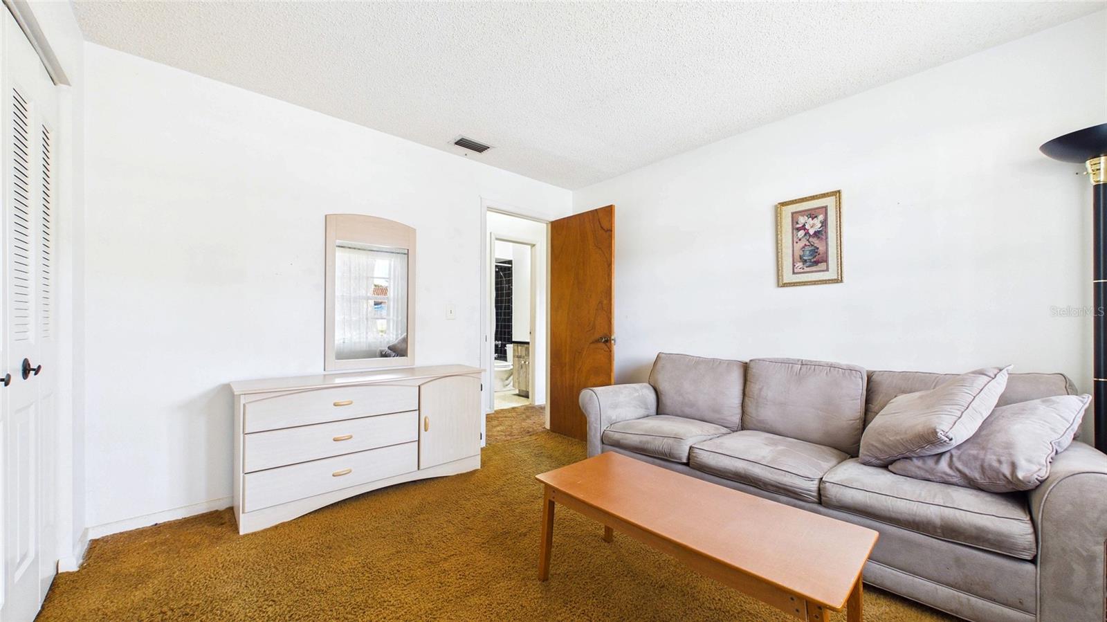 OAKMONT PARK - Residential