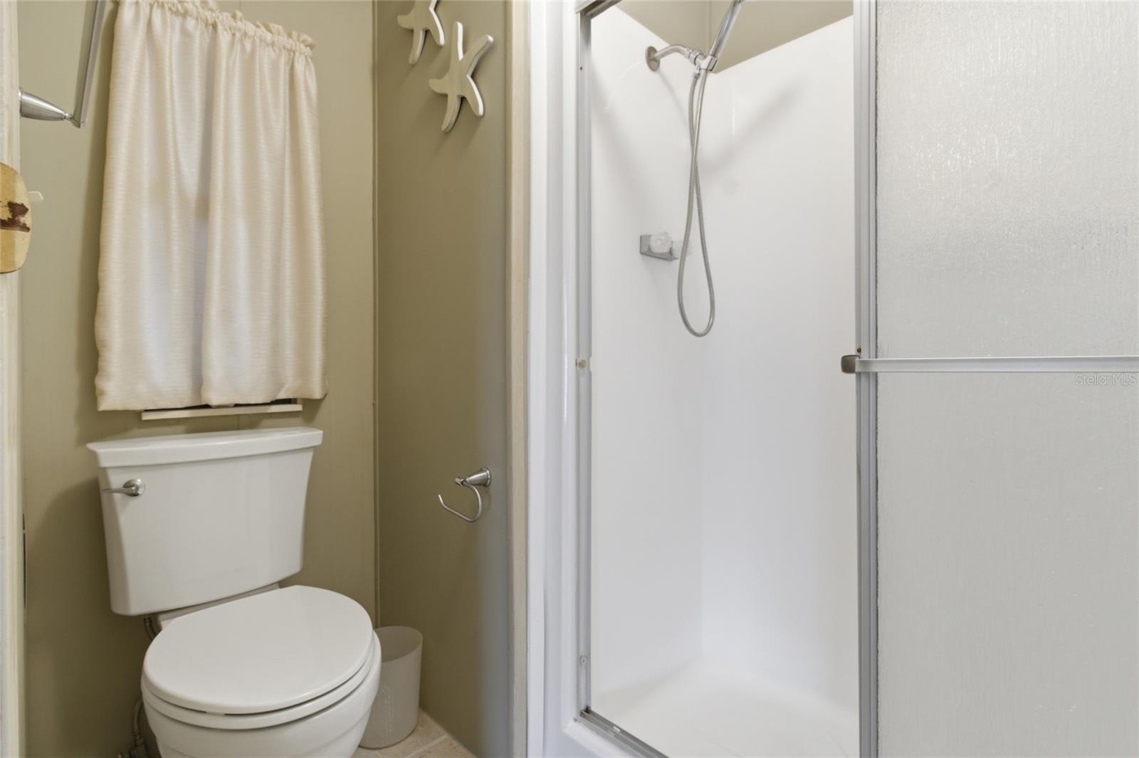 OAKS ROYAL - Residential