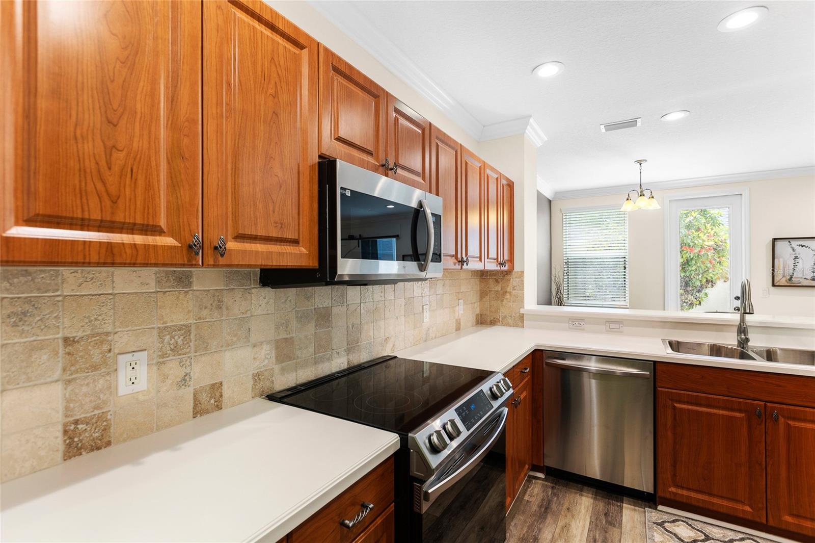 HARBORAGE ON BRADEN RIVER PH II - Residential