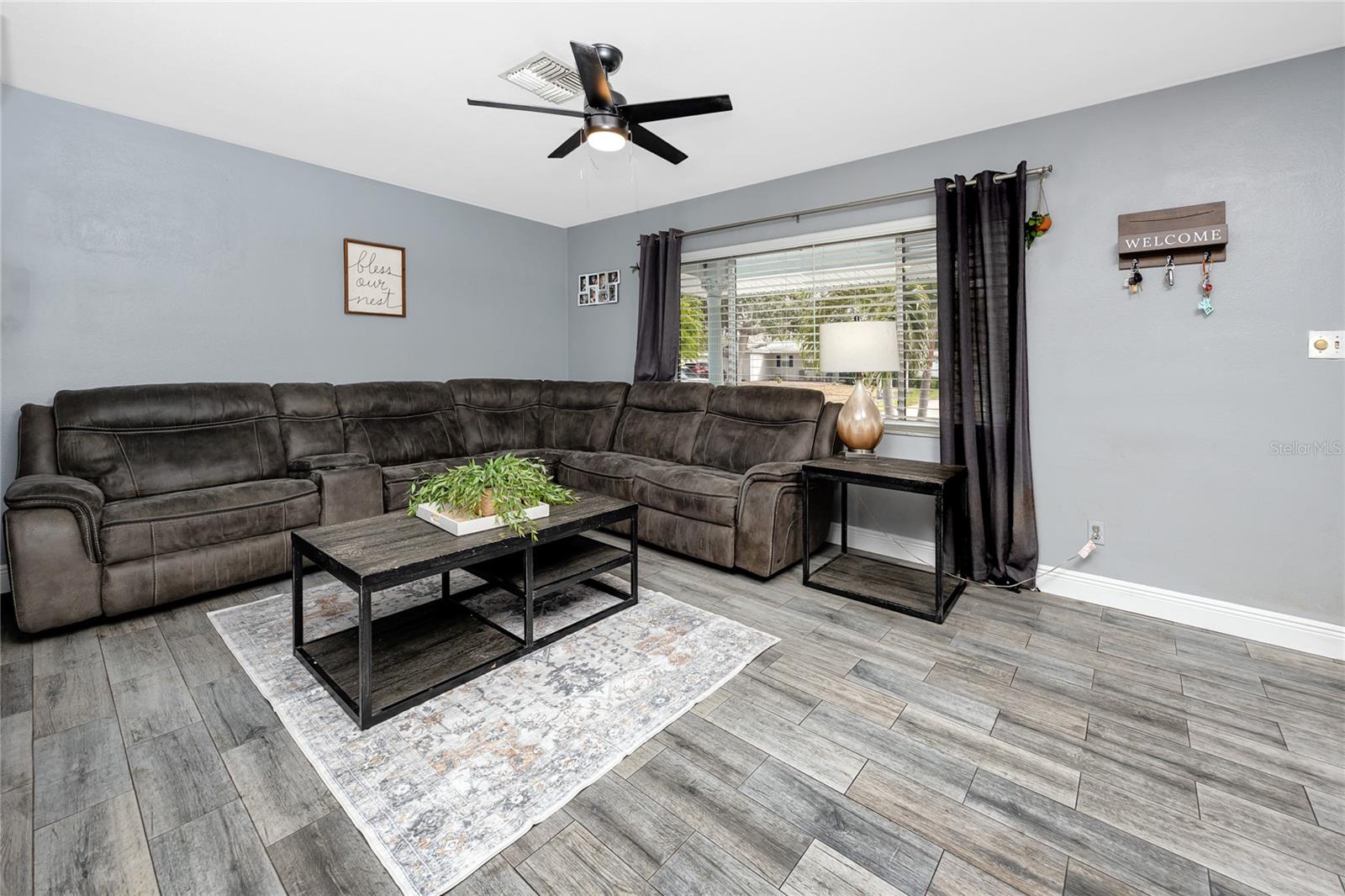 BAY RIDGE ESTATES 1ST ADD - Residential