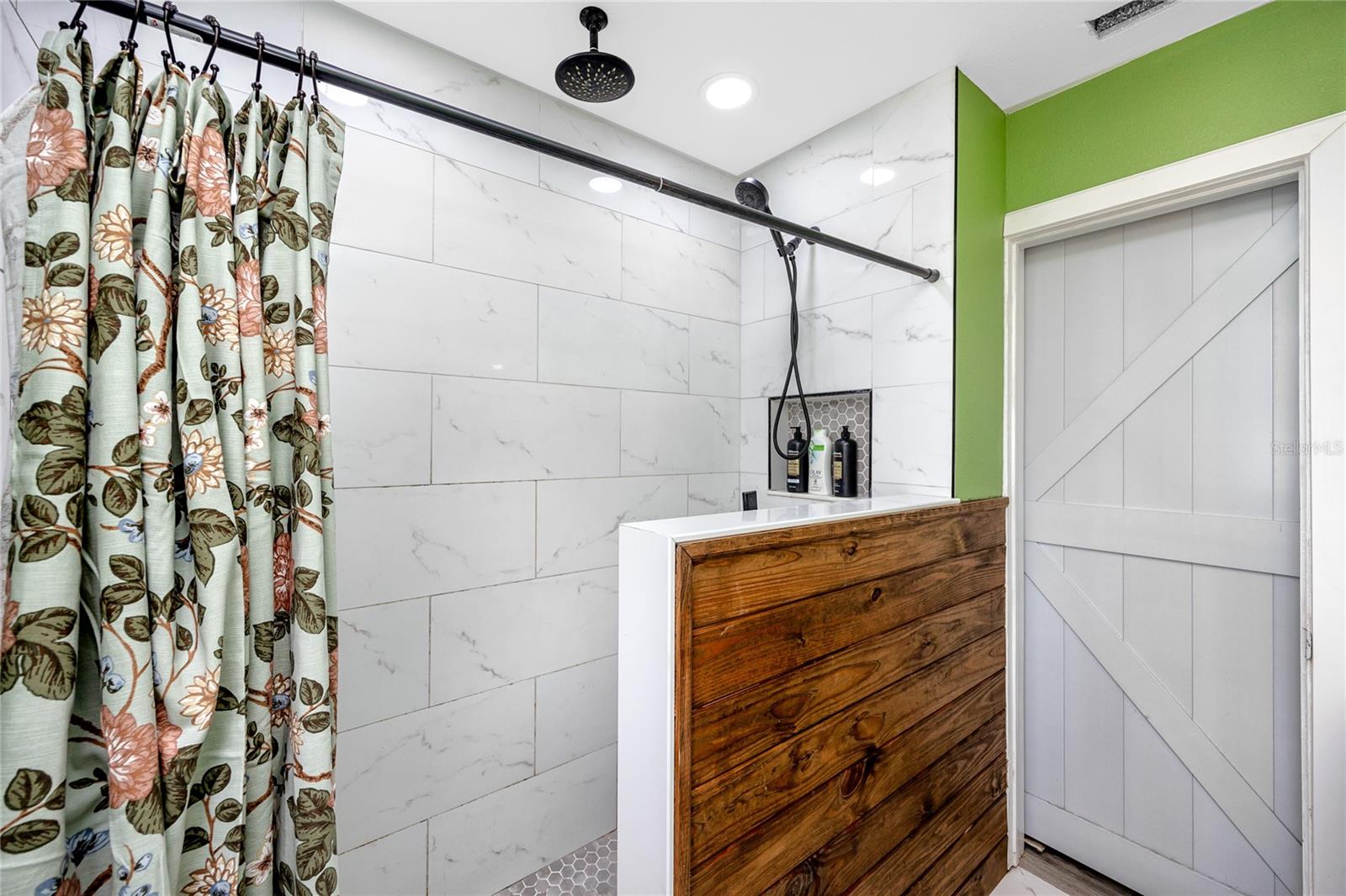 BAY RIDGE ESTATES 1ST ADD - Residential