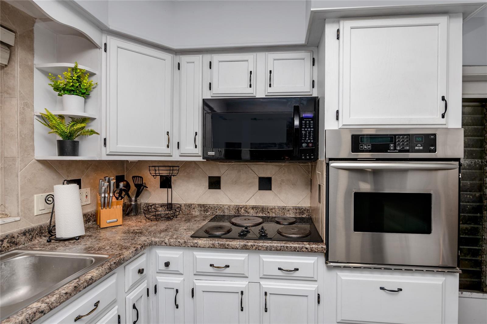 BAY RIDGE ESTATES 1ST ADD - Residential