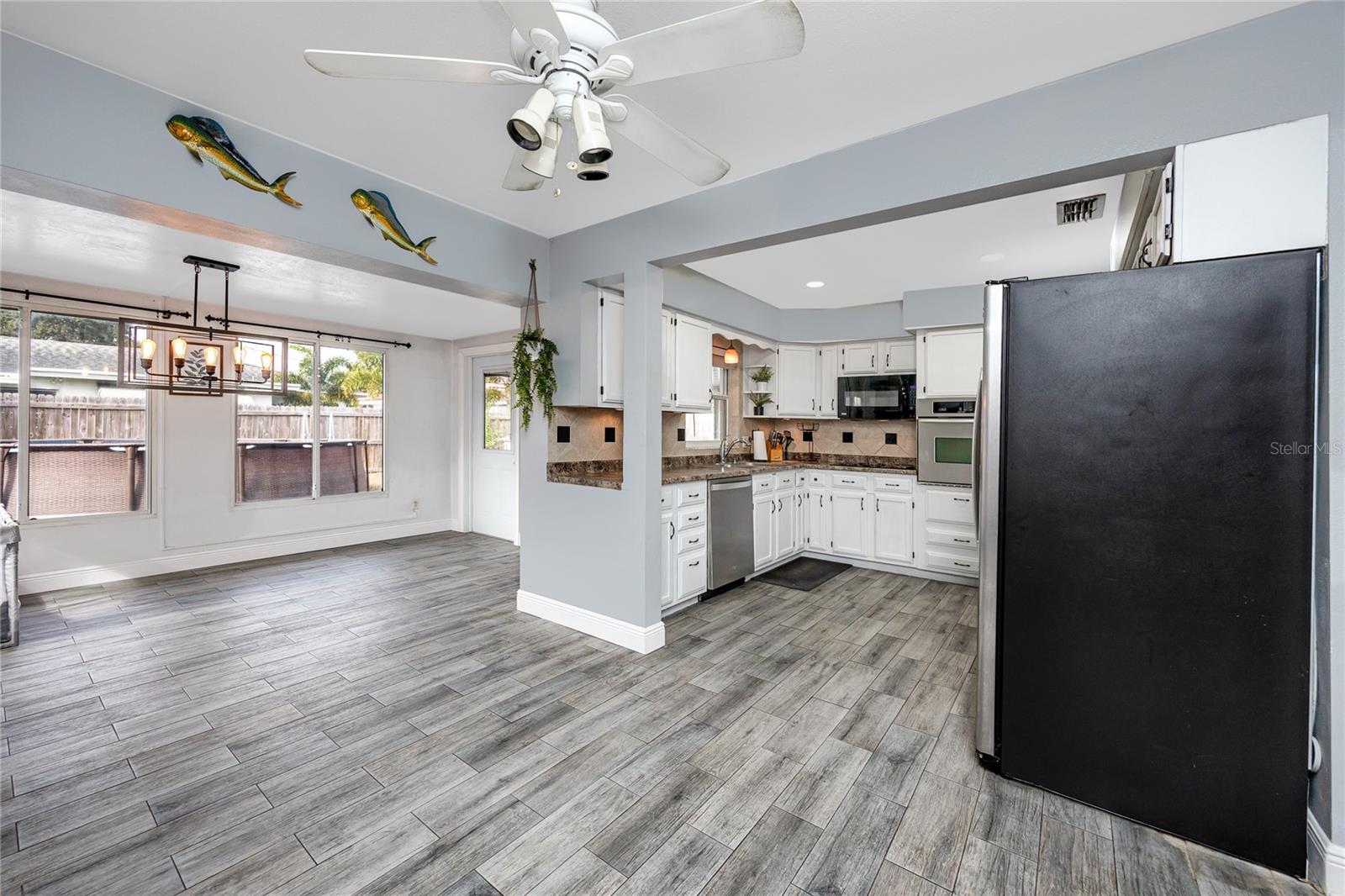 BAY RIDGE ESTATES 1ST ADD - Residential