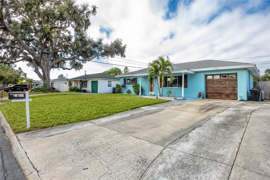 Photo of 8920 109th Lane, Seminole, FL 33772 (MLS # TB8453449)