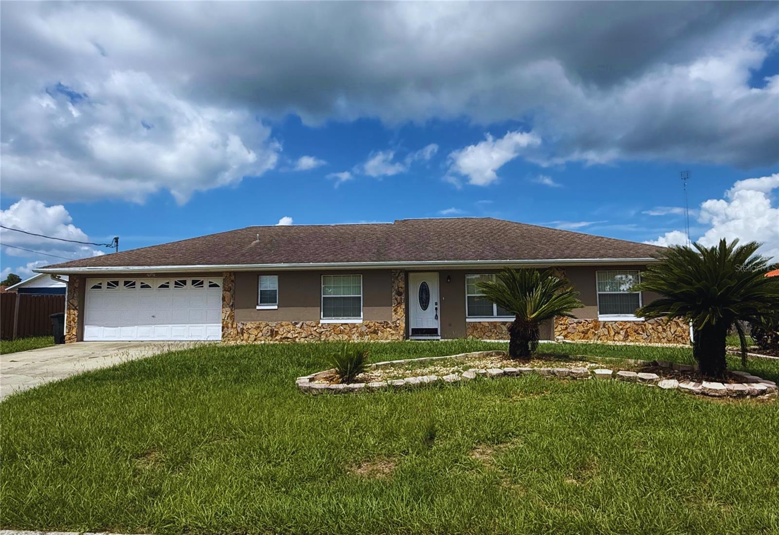 Beautifully updated & maintained 3 Bedroom 2 Bath in Belleview's Hawks Point!!! Vinyl plank flooring throughout, spacious kitchen & Living areas with inside Laundry Room & a 2 car garage. NO PETS!!! Minimum of a One Year Lease Required. Available immediately for rent. Application Fee of $50 per person is required to apply which includes Credit Check. Upon Approval a $100 processing fee is due & collected with the First Months Rent, Last Months Rent & Security Deposit.