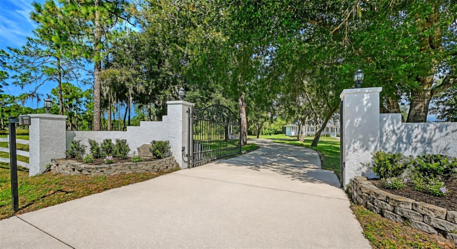 19005 69TH AVENUE E, BRADENTON, FL, 34211 2 19005 69TH AVENUE E