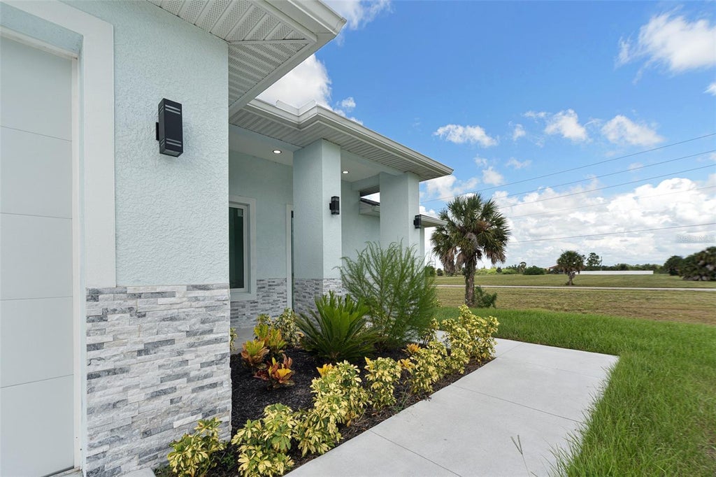 Photo of 13 Teak Lane, Placida, FL 33946 (MLS # D6148491)
