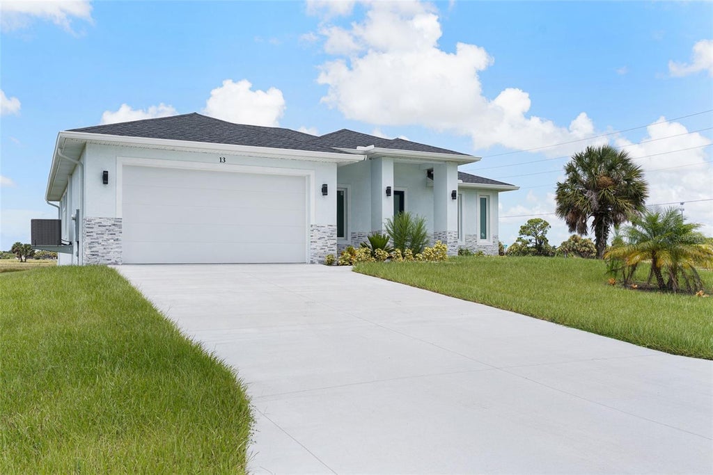 Photo of 13 Teak Lane, Placida, FL 33946 (MLS # D6148491)