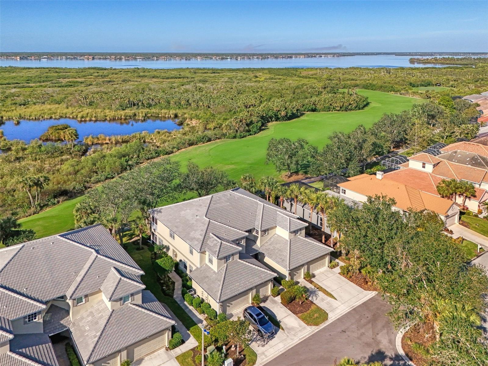 RIVERWOOD - Residential