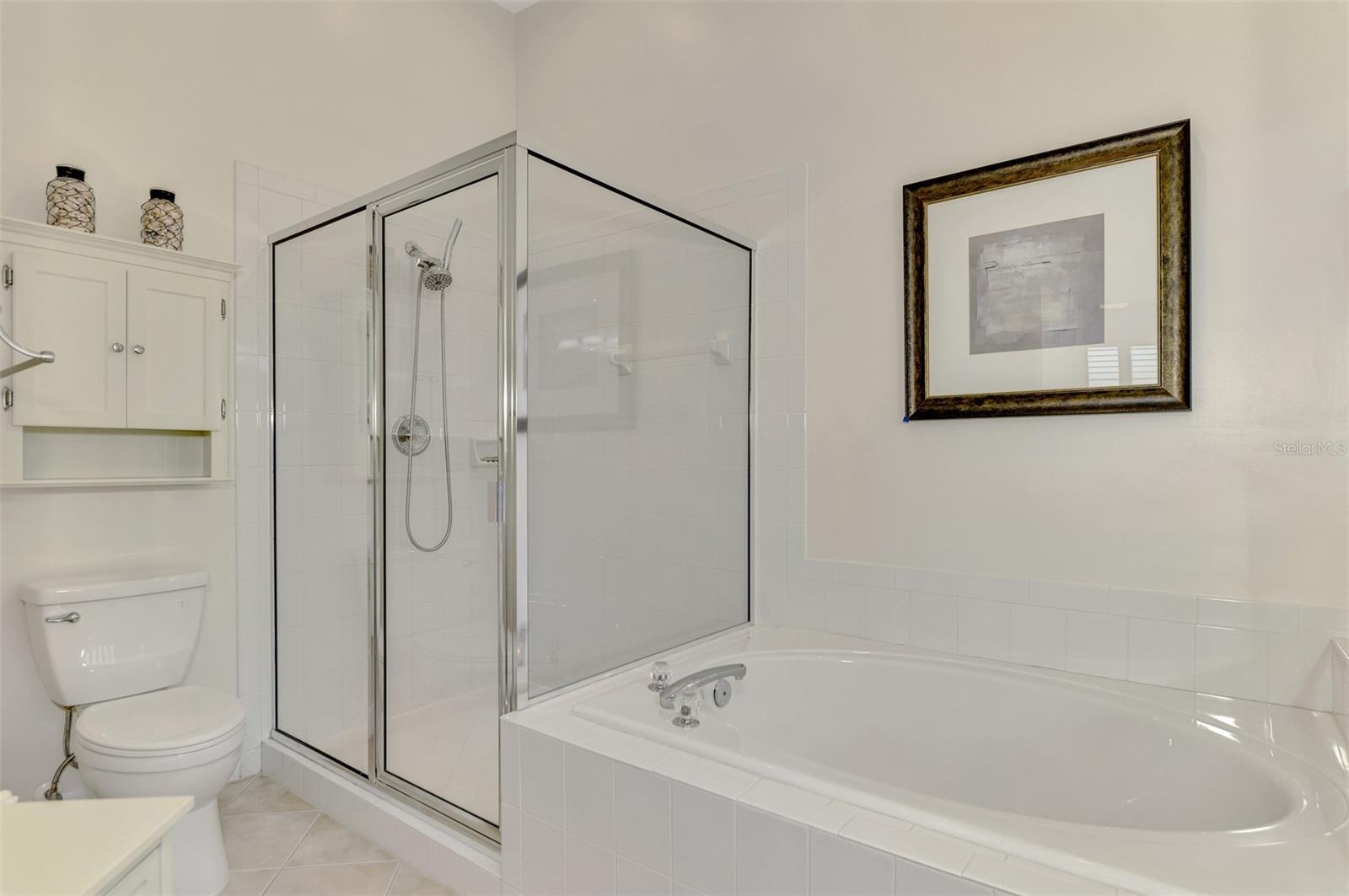 RIVERWOOD - Residential