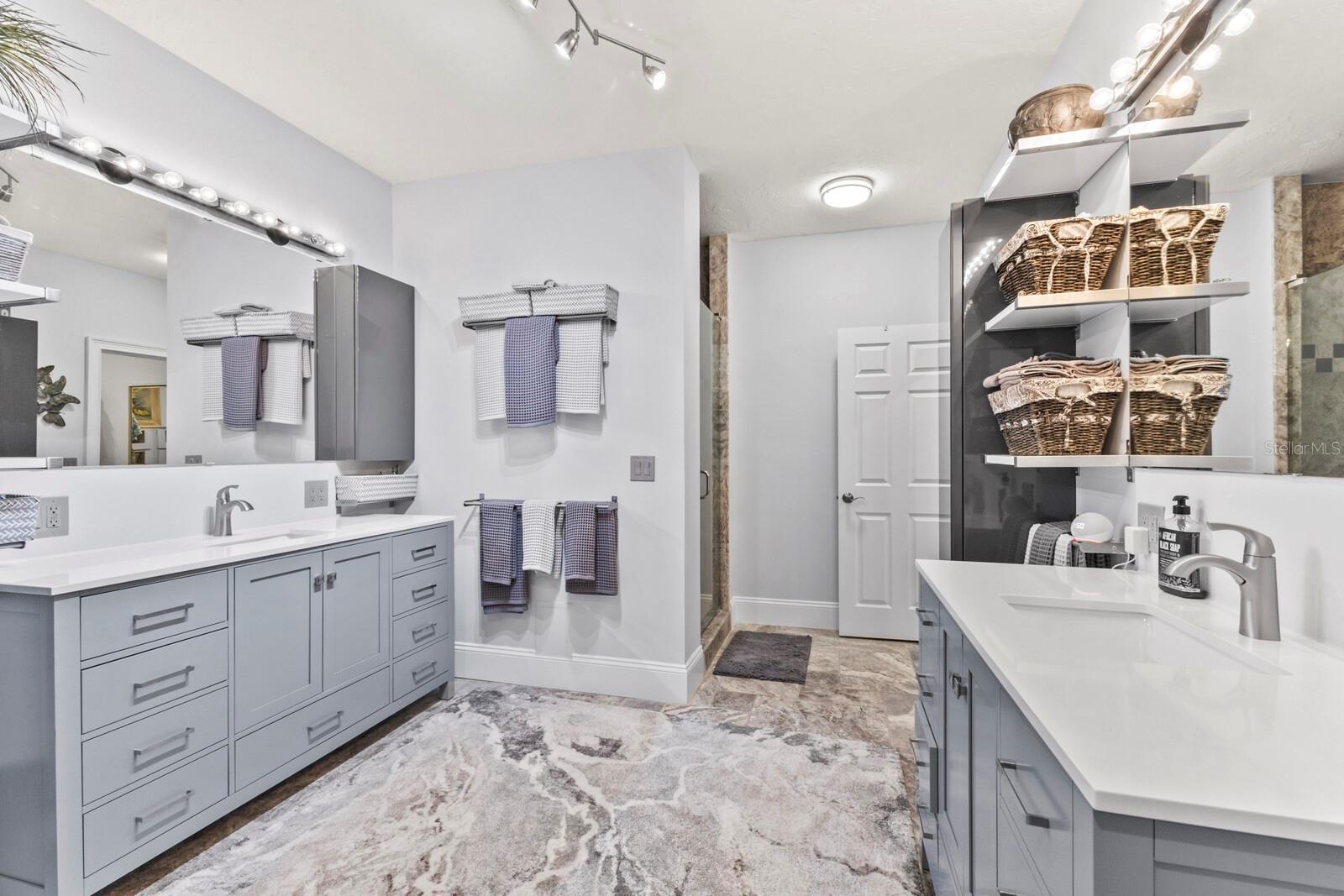 THE LANDINGS - Residential