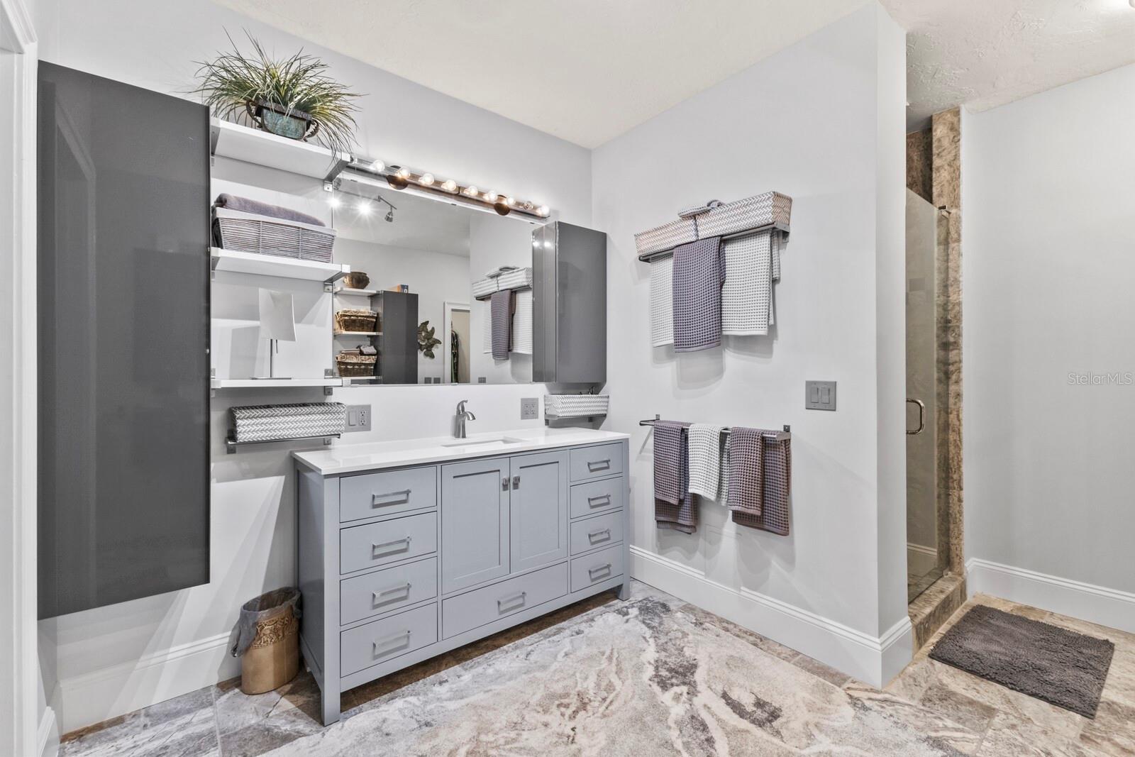 THE LANDINGS - Residential